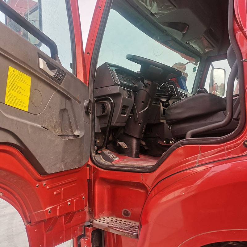 Used tractor truck for sale 2017 FAW V 420-7