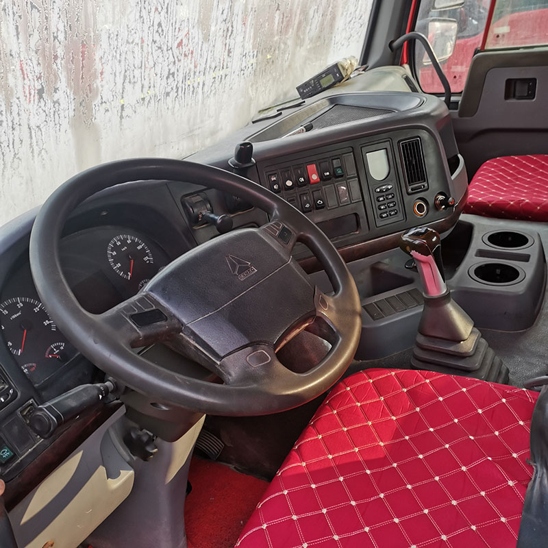 Used truck for sale sinotruck HOWO 380 hp 12