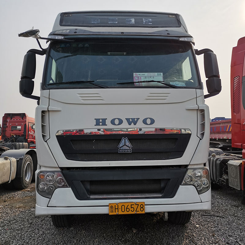 Used truck for sale sinotruck HOWO T7H 440 hp-1 02