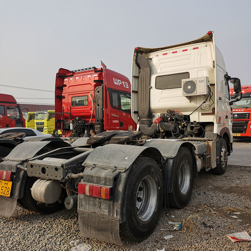 Used truck for sale sinotruck HOWO T7H 440 hp-1 06